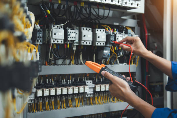 Best Affordable Electrician  in De Leon Springs, FL